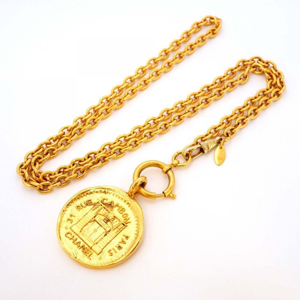 CHANEL Gold Necklace - Picture 3 of 8